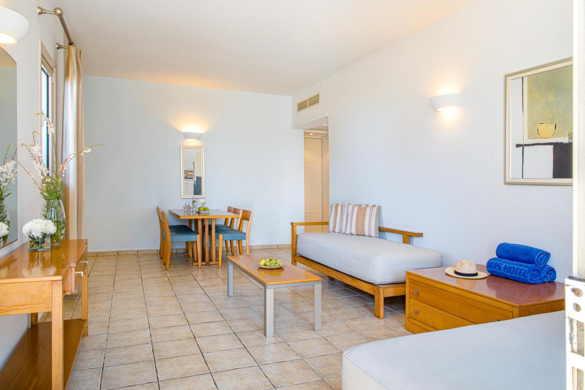Suite con 1 Camera da Letto - Bordo Piscina